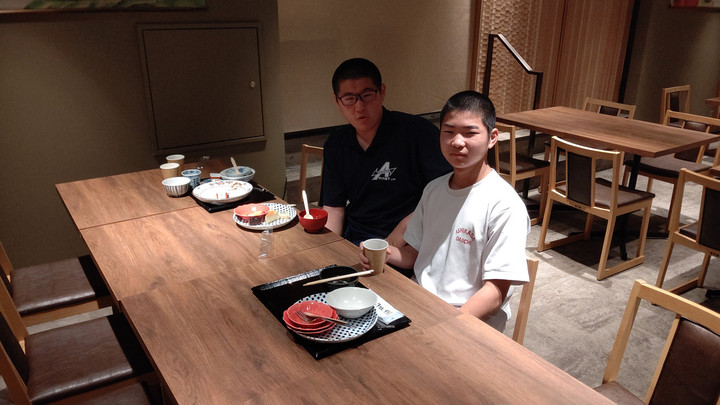 Tripart_0001_burst20230615071605365