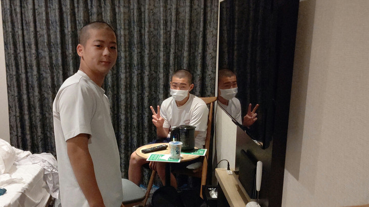 Tripart_0002_burst20230615061103640